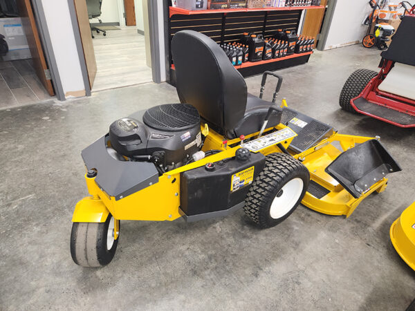 R21 Zero-Turn Mower - Image 5