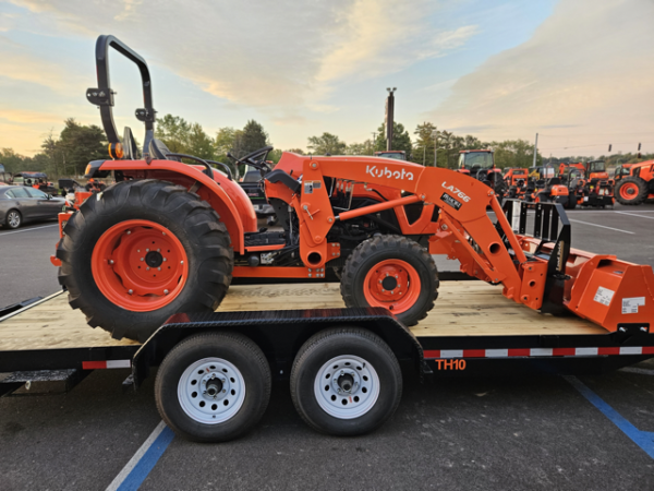 Kubota L4802HST Trailer Package - Image 5