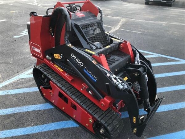 2023 TORO DINGO TX1000W