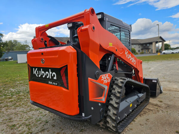 2024 Kubota SVL75-3 Trailer Package - Image 6