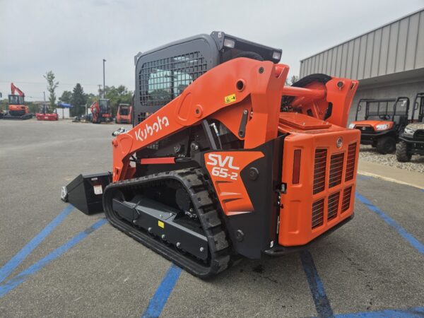 NEW KUBOTA SVL65-2 TRAILER PACKAGE - Image 5